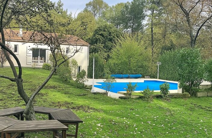 Propriété d'exception,167 m² environ  Terrain 5 730 m²  7 pièces  4 chambres — photo 4