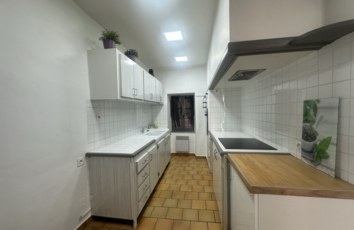 LOCATION MAISON DE 146M2 AVEC 3 CHAMBRES ET TERRASSE — photo 4