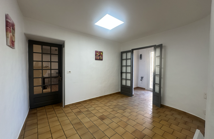 LOCATION MAISON DE 146M2 AVEC 3 CHAMBRES ET TERRASSE — photo 5