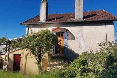 Maison 6 pièces 74000 €