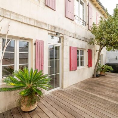 Maison 5 pièces 399000 €