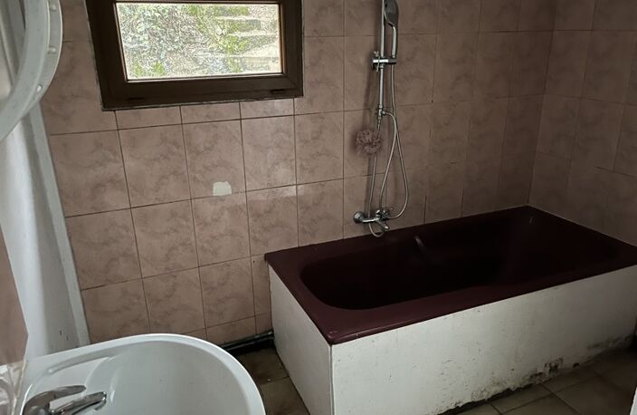 Vente maison 4 pièces 87 m² Saint-Priest-la-Marche (18370) — photo 5