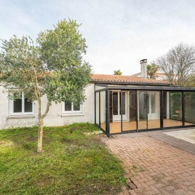 Maison 5 pièces 244950 €