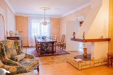 Maison 4 pièces 301815 €