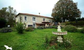 Maison 7 Pièces 157 m² à vendre à Villefranche-de-Lonchat (24610)