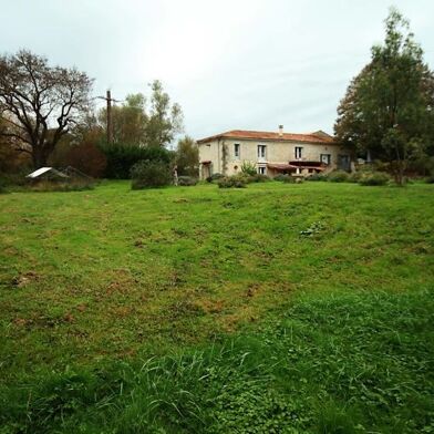 Maison 7 pièces 254880 €