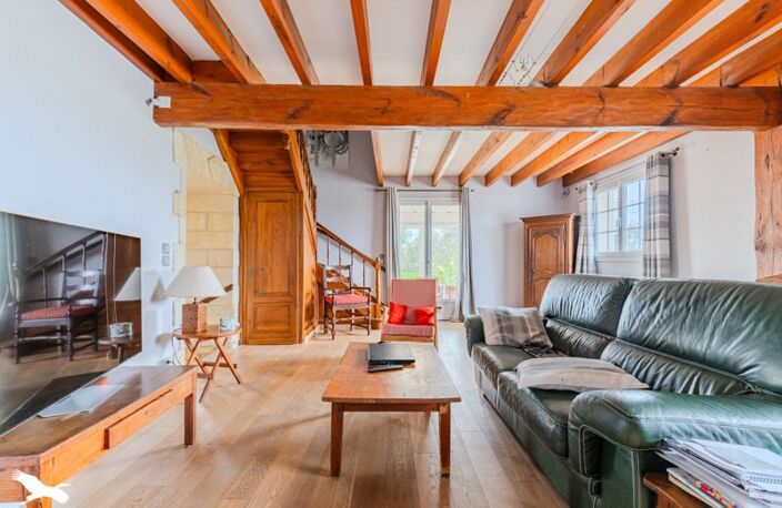 Maison en pierre de 6 pièces principales — photo 3