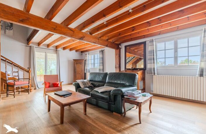 Maison en pierre de 6 pièces principales — photo 4