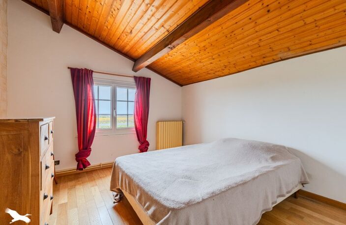 Maison en pierre de 6 pièces principales — photo 5