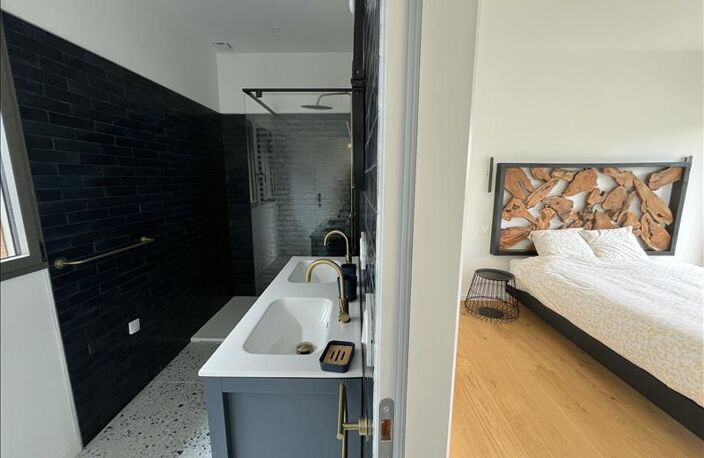 Contemporaine de 6 pièces principales — photo 3