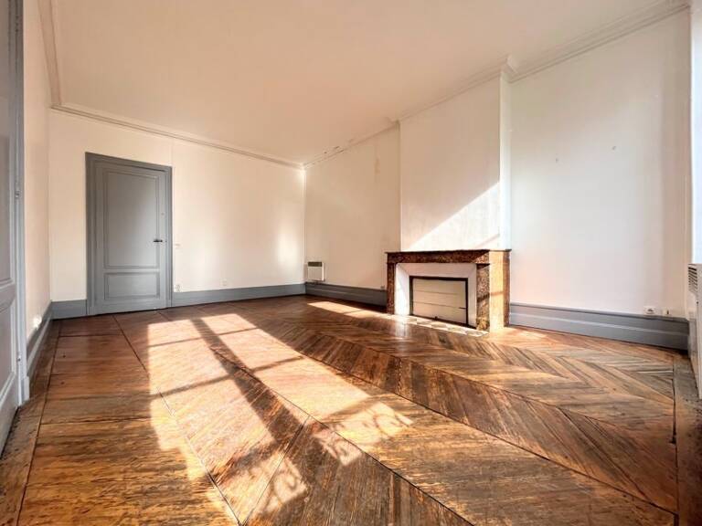 Appartement de 5 pièces principales — photo 1