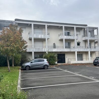 Appartement 3 pièces 108600 €