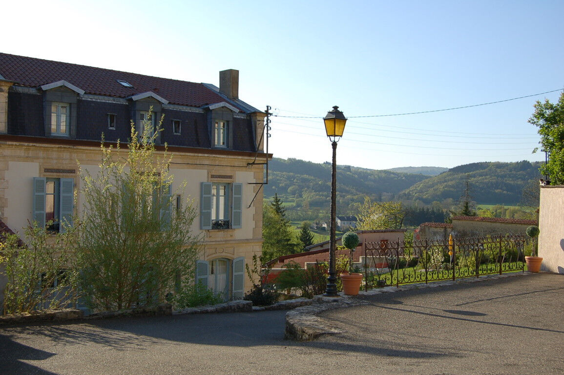 Photo Vente maison - 15 pièce(s) image 1/4