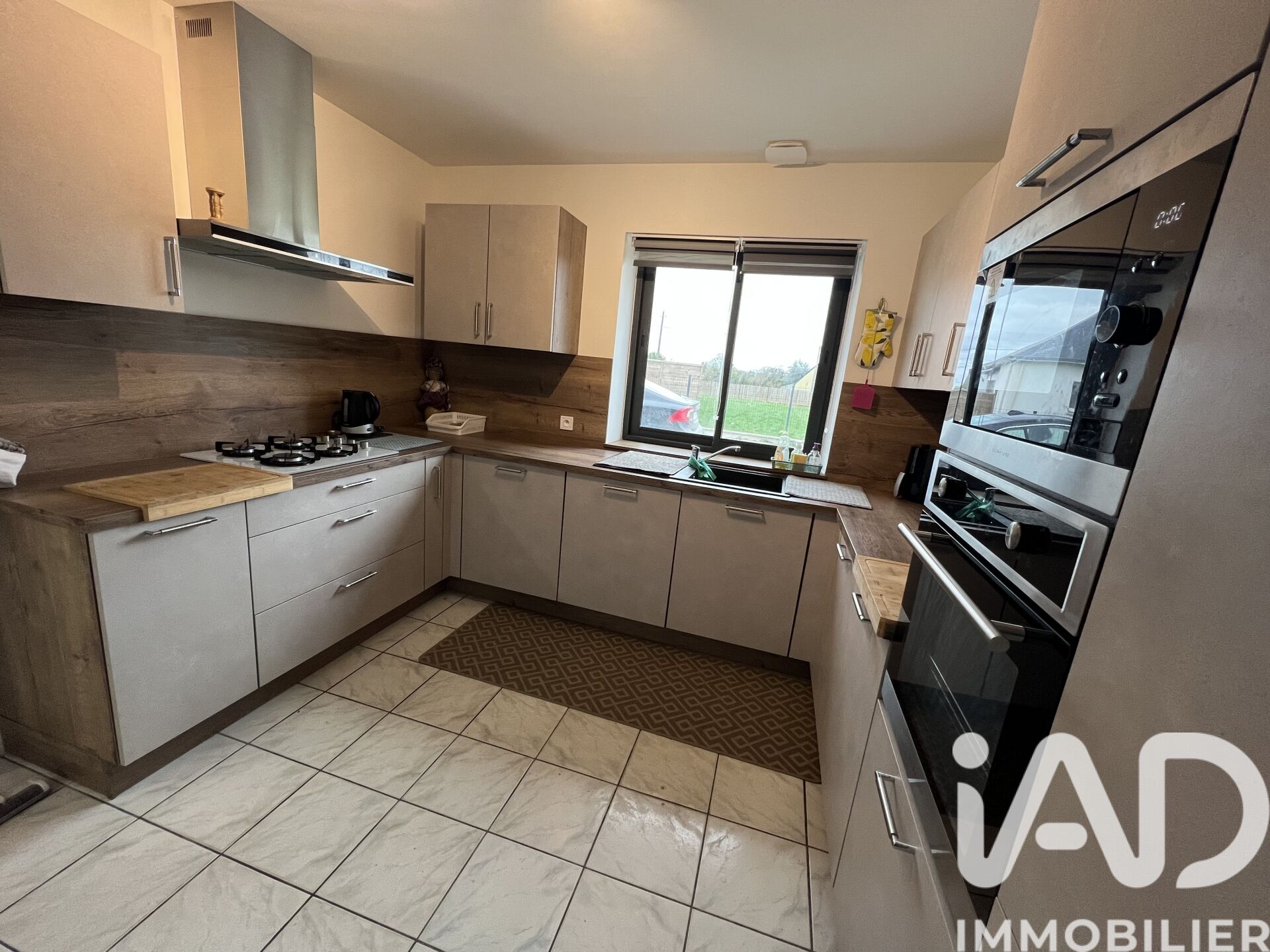 Vente Maison/villa 8 pièces - Photo 3