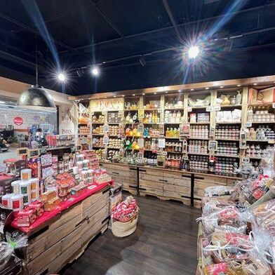 Commerce  199000 €