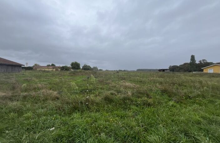 Vente terrain  1900 m² Saint-Yaguen (40400) — photo 2