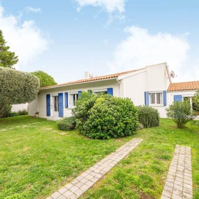 Maison 5 pièces 437808 €