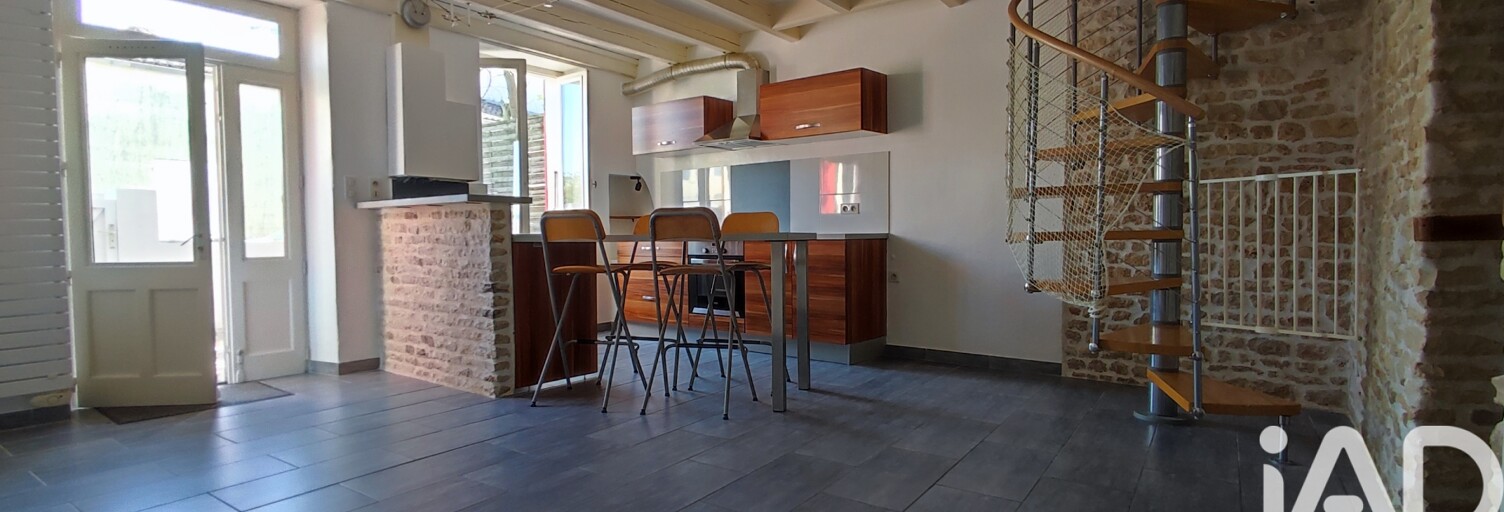 Maison 4 Pièces 61 m² à louer à Saint-Georges-du-Bois (17700)