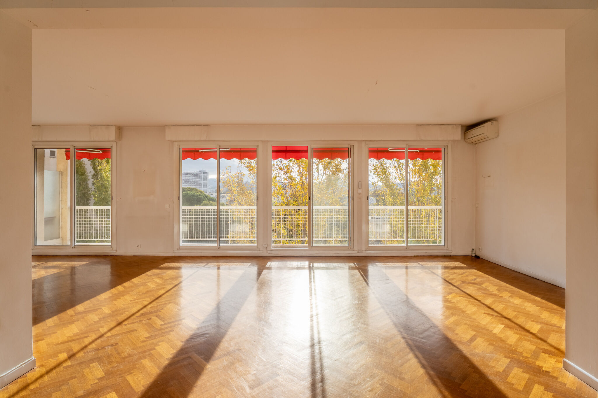 Appartement  T5 à vendre Marseille 8eme 13008