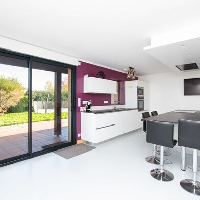 Maison 5 pièces 385688 €