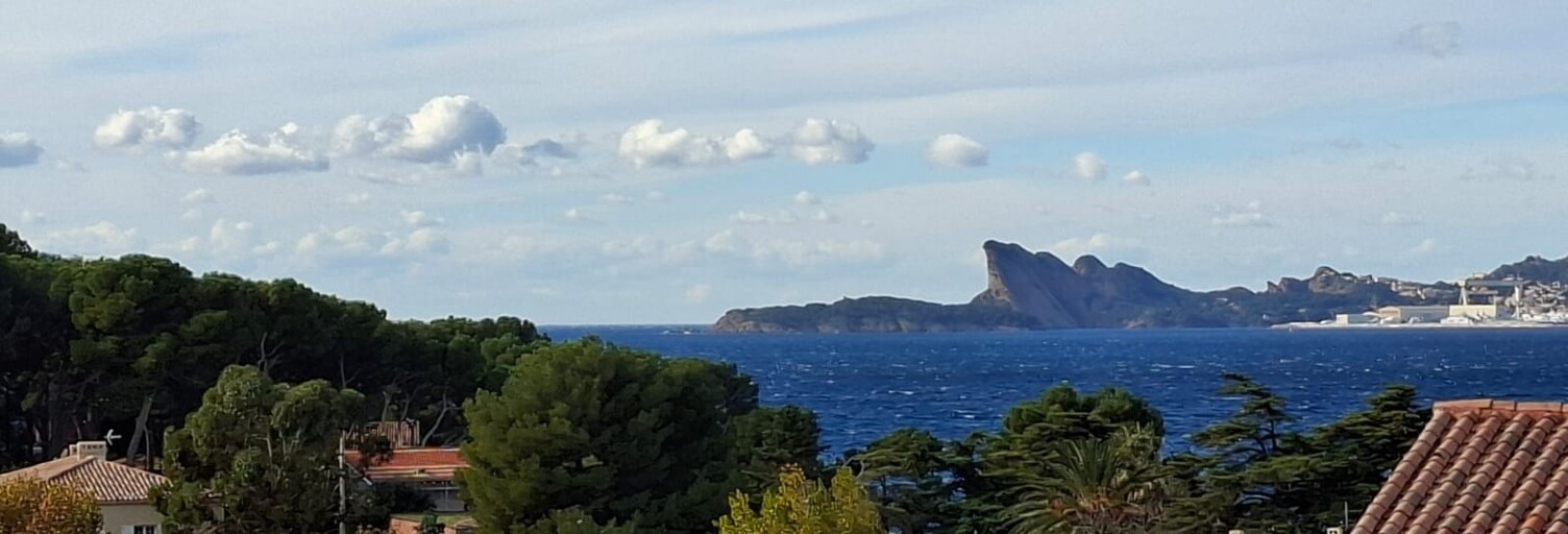 Appartement 2 Pièces 30 m² à vendre à Saint-Cyr-sur-Mer (83270)