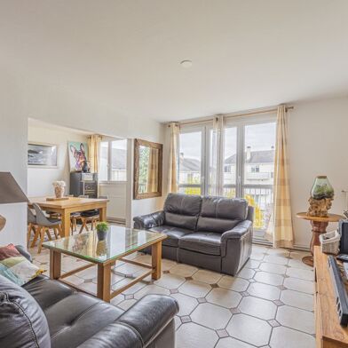 Appartement 4 pièces 182069 €