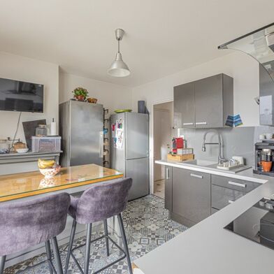 Appartement 4 pièces 182069 €