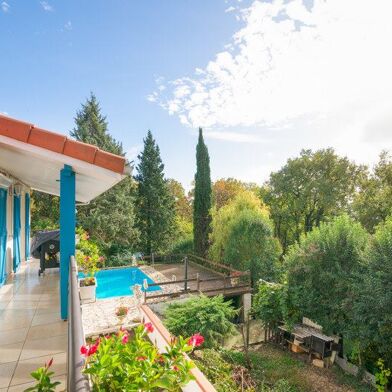 Maison 8 pièces 553000 €