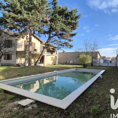 Maison 7 pièces 259000 €