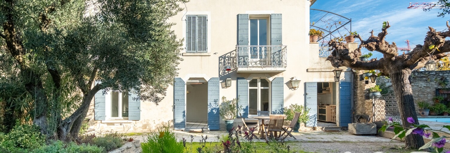 Maison 9 Pièces 245 m² à vendre à Saint-Rémy-de-Provence (13210)