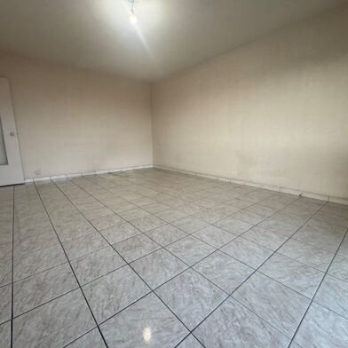 Appartement 4 pièces 192000 €