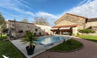 Maison 5 Pièces 100 m² à vendre à Piégut-Pluviers (24360)