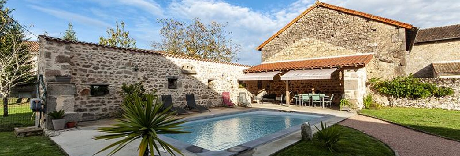 Maison 5 Pièces 100 m² à vendre à Piégut-Pluviers (24360)