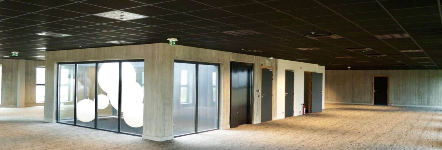 Bureau  454 m² à louer à Montivilliers (76290)