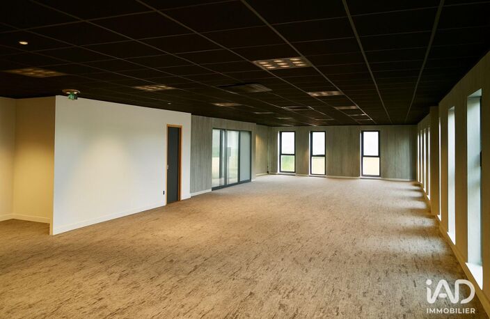 Location Bureaux 454 m&sup2; — photo 2