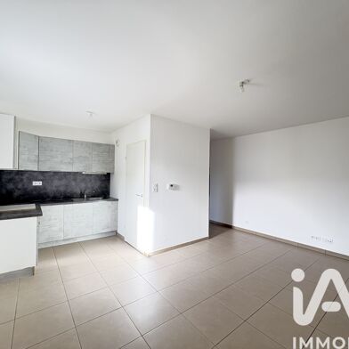 Appartement 3 pièces 232000 €