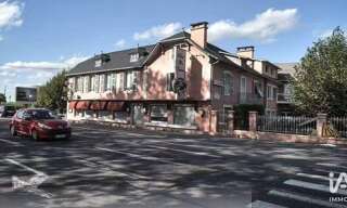 Commerce  800 m² à vendre à Ousse (64320)