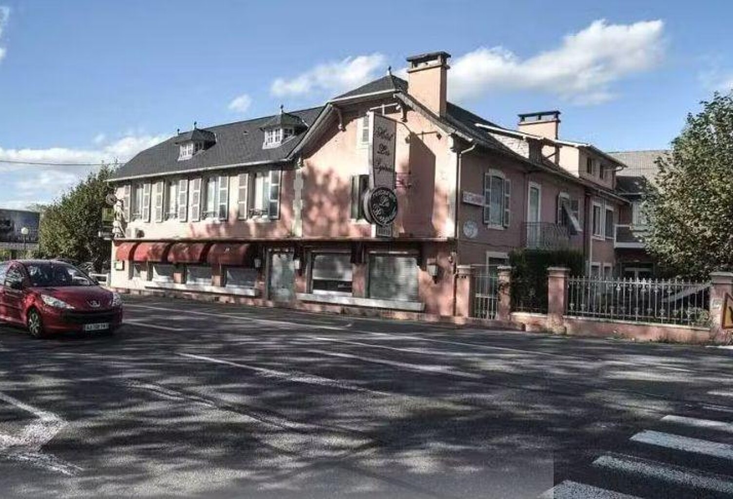 Vente Murs commerciaux 800 m&sup2; — photo 1