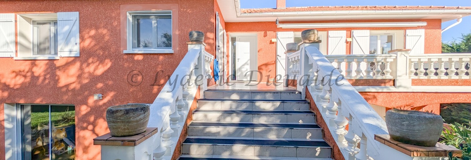 Maison 5 Pièces 177 m² à vendre à Lavaur (81500)