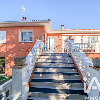 Maison 5 pièces 299000 €