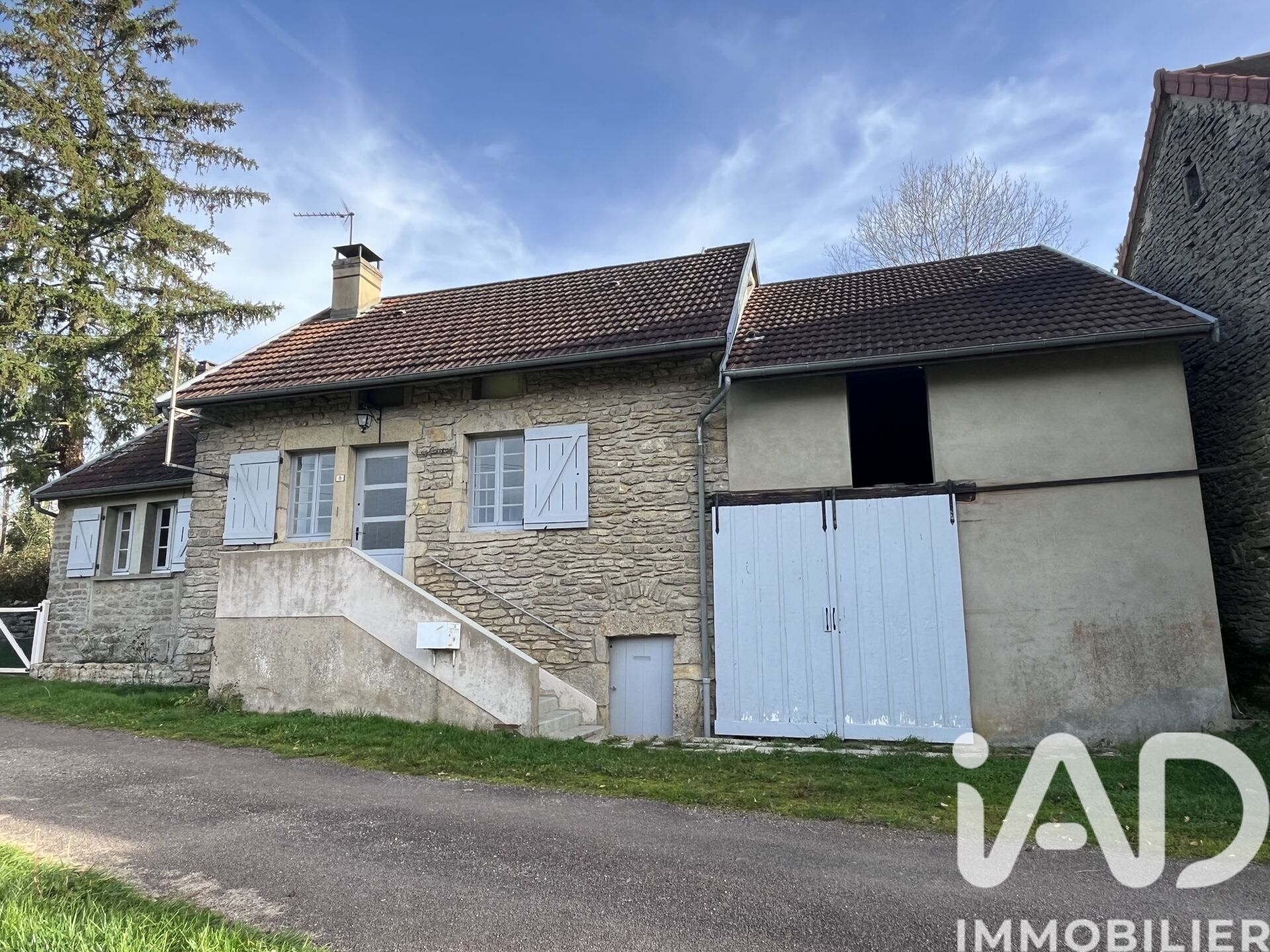 Ste-Colombe-En-Auxois - 63m² - 3p. - 2ch.