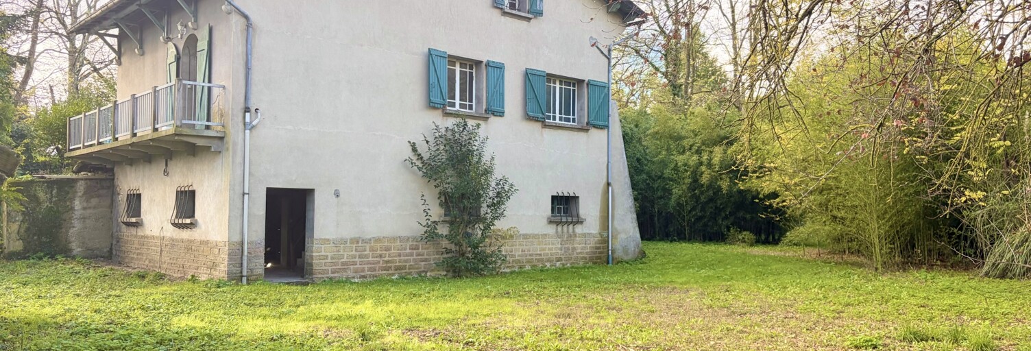 Maison 6 Pièces 107 m² à vendre à Roumengoux (09500)