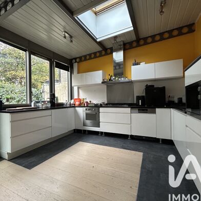 Maison 4 pièces 1400 €