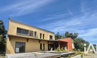 Maison 4 Pièces 140 m² à vendre à Saint-Pierre (97410)