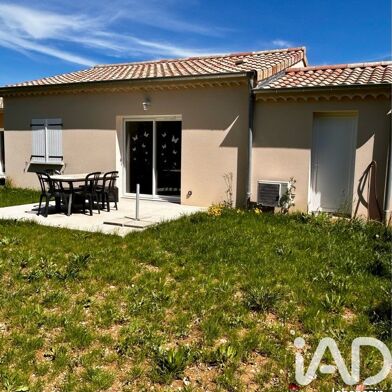 Maison 3 pièces 890 €