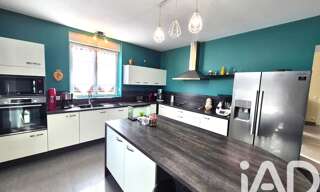 Maison 7 Pièces 199 m² à vendre à Presles-et-Thierny (02860)