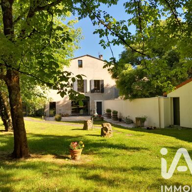 Maison 12 pièces 649900 €