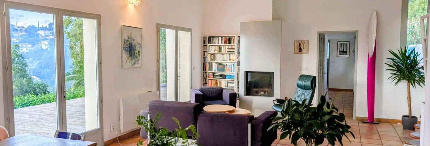 Maison 5 Pièces 125 m² à vendre à Pierrefeu-du-Var (83390)