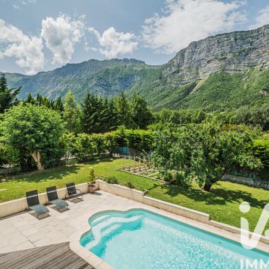 Maison 5 pièces 539000 €