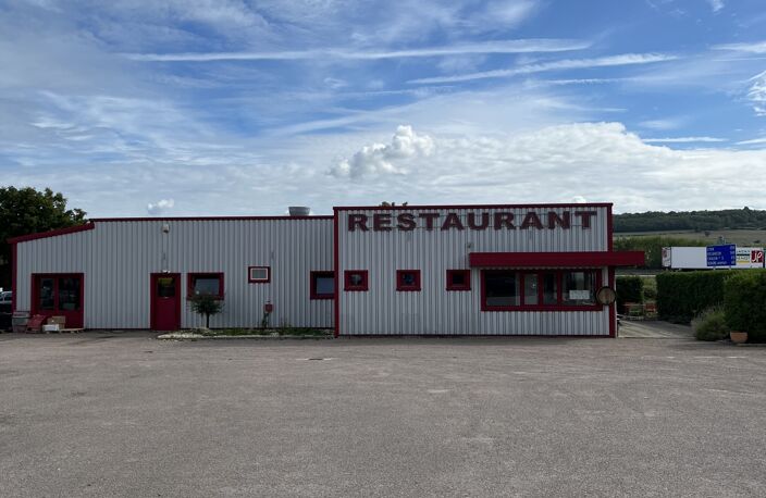 Vente Immeuble 374 m&sup2; — photo 3